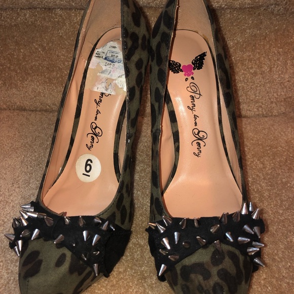 Penny Loves Kenny Leopard Platform Stilettos Heels - Picture 2 of 7